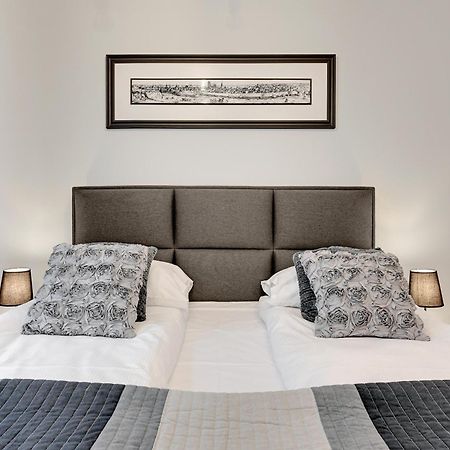 Apartmate- Heart Of Oldtown Apartment- Sauna & Security Γκντανσκ Εξωτερικό φωτογραφία