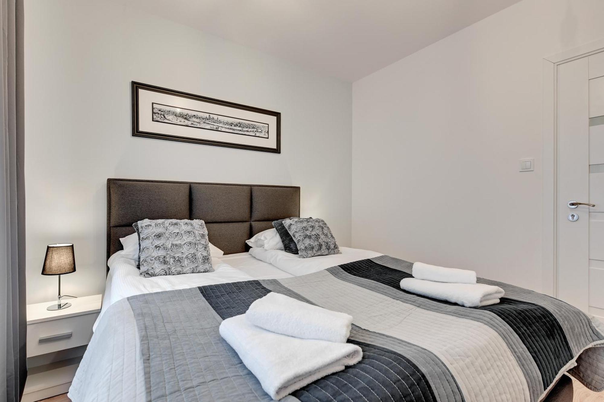 Apartmate- Heart Of Oldtown Apartment- Sauna & Security Γκντανσκ Εξωτερικό φωτογραφία