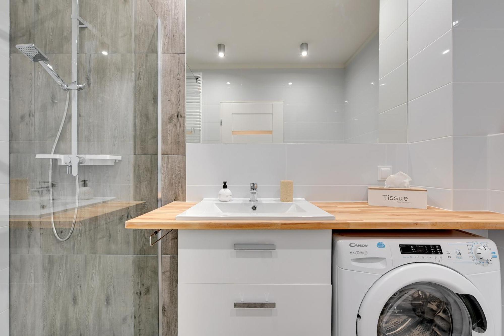 Apartmate- Heart Of Oldtown Apartment- Sauna & Security Γκντανσκ Εξωτερικό φωτογραφία